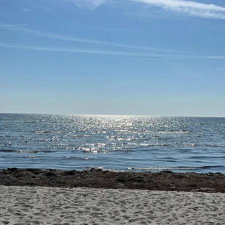 Semesterbostad Beach Guest House