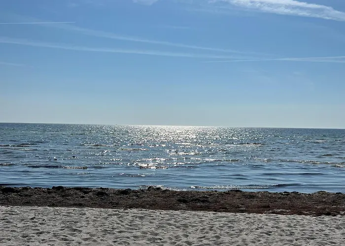 Semesterbostad Beach Guest House