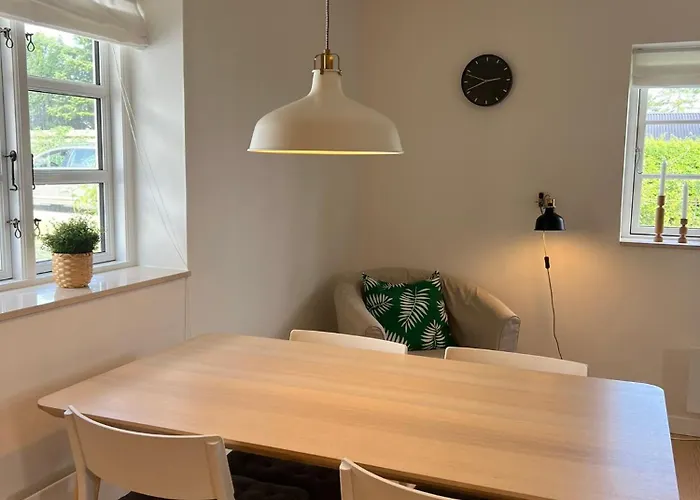 Beach Guest House Semesterbostad Greve