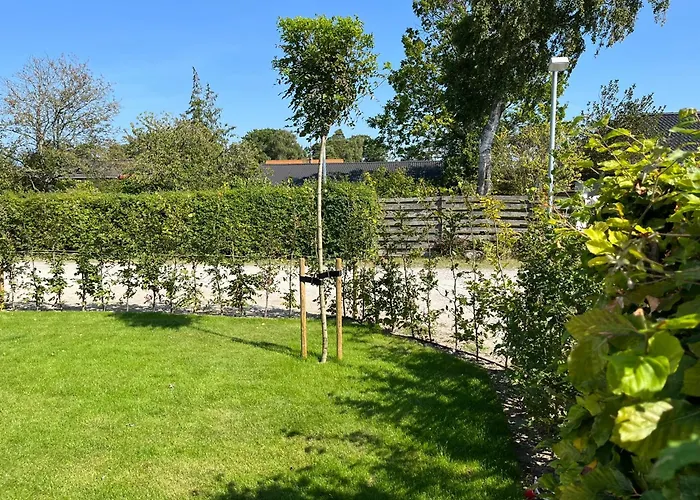 בית נופש Beach Guest House